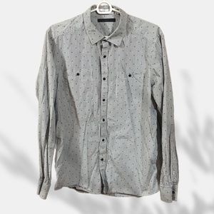 🇺🇸 Kenneth Cole Button Down Top